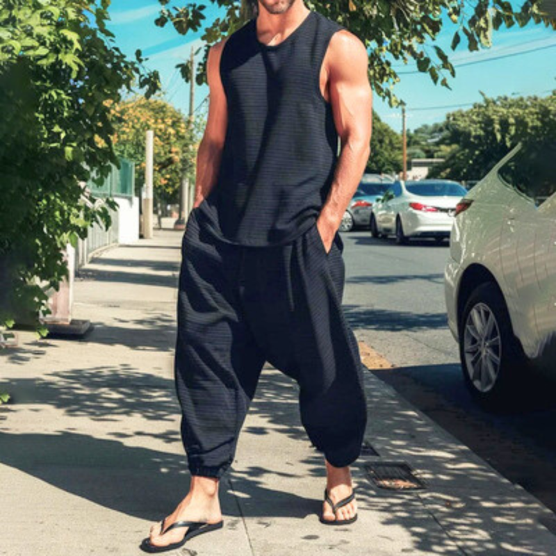 30代メンズ必見】タンクトップ×2種パンツ（サルエル・ワイド）で楽しむ