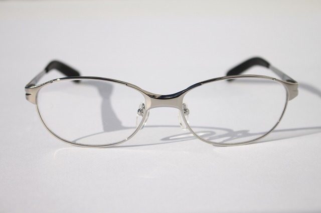 ZEAL(Zeque) 限定復刻 イグナイト Ti – メガネのクギミヤ