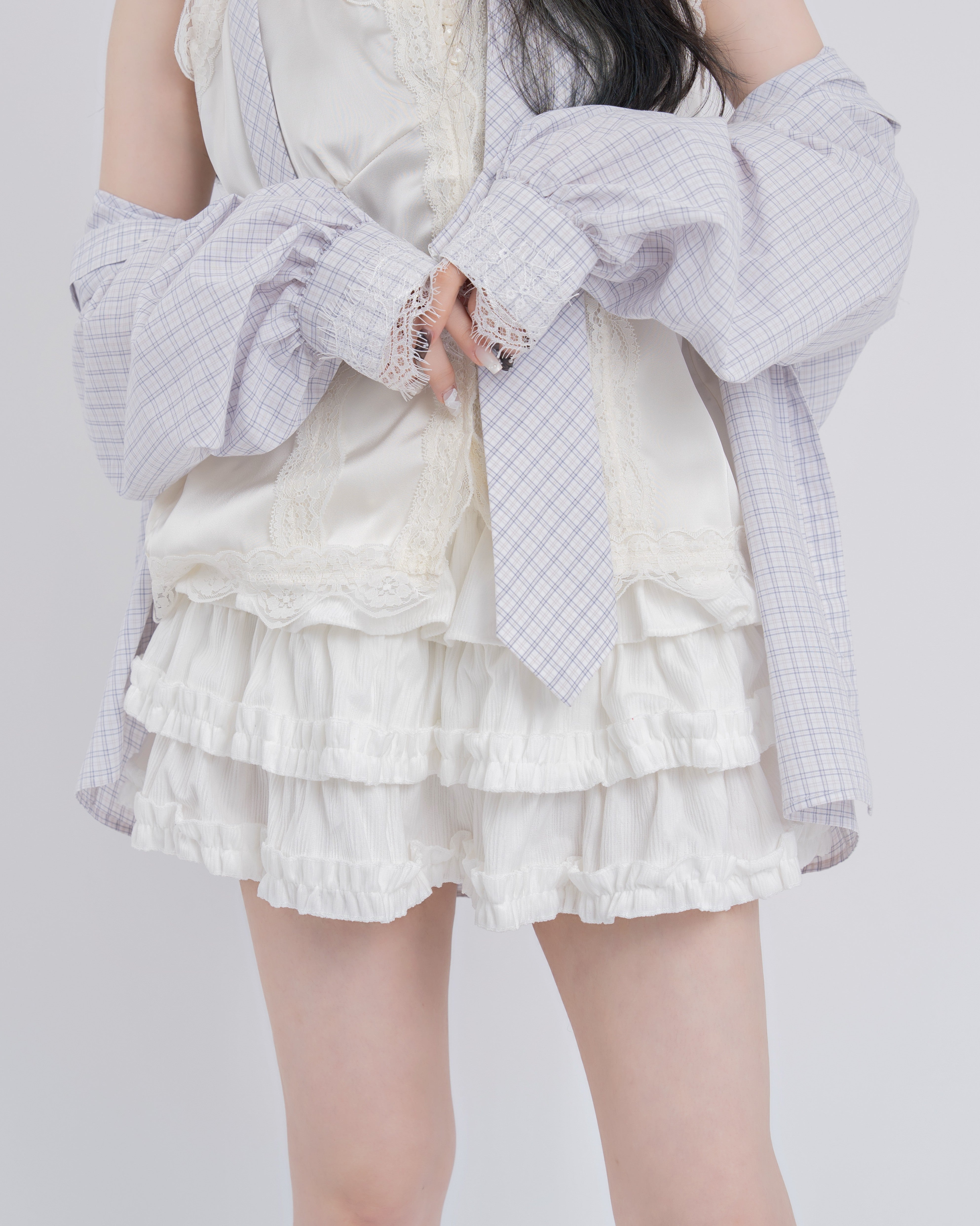 ブルーミングフリルミニスカート｜MELLOWNEON (メロウネオン) 公式サイト