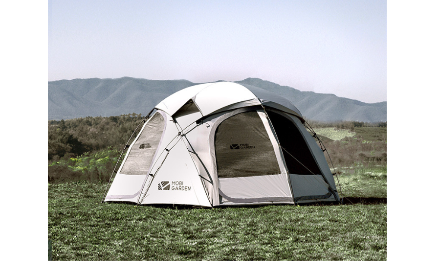 ROYAL CASTLE | MOBI GARDEN