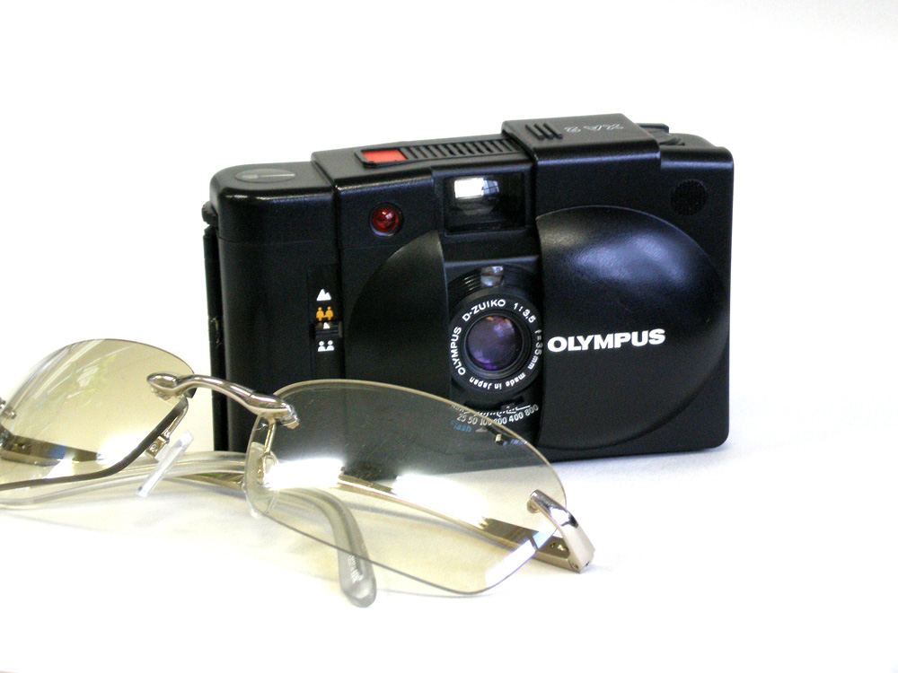 オリンパス XA2の性能/価格/使い方/修理/作例