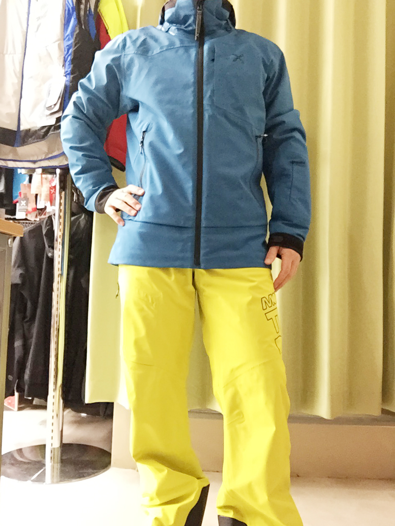ゲレンデ用スキーウェア【MONTURA SKI EVOLUTION JACKET ＆ PANTS】