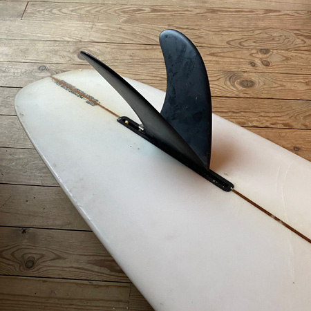 Paralleler Hull with VELZY V-Fin, トリスタンートピックス／HELLO