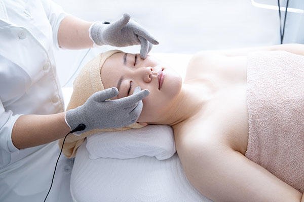 業務用痩身マシンならナリスキャビ3Sプロ初心者でも異業種の方でも使用