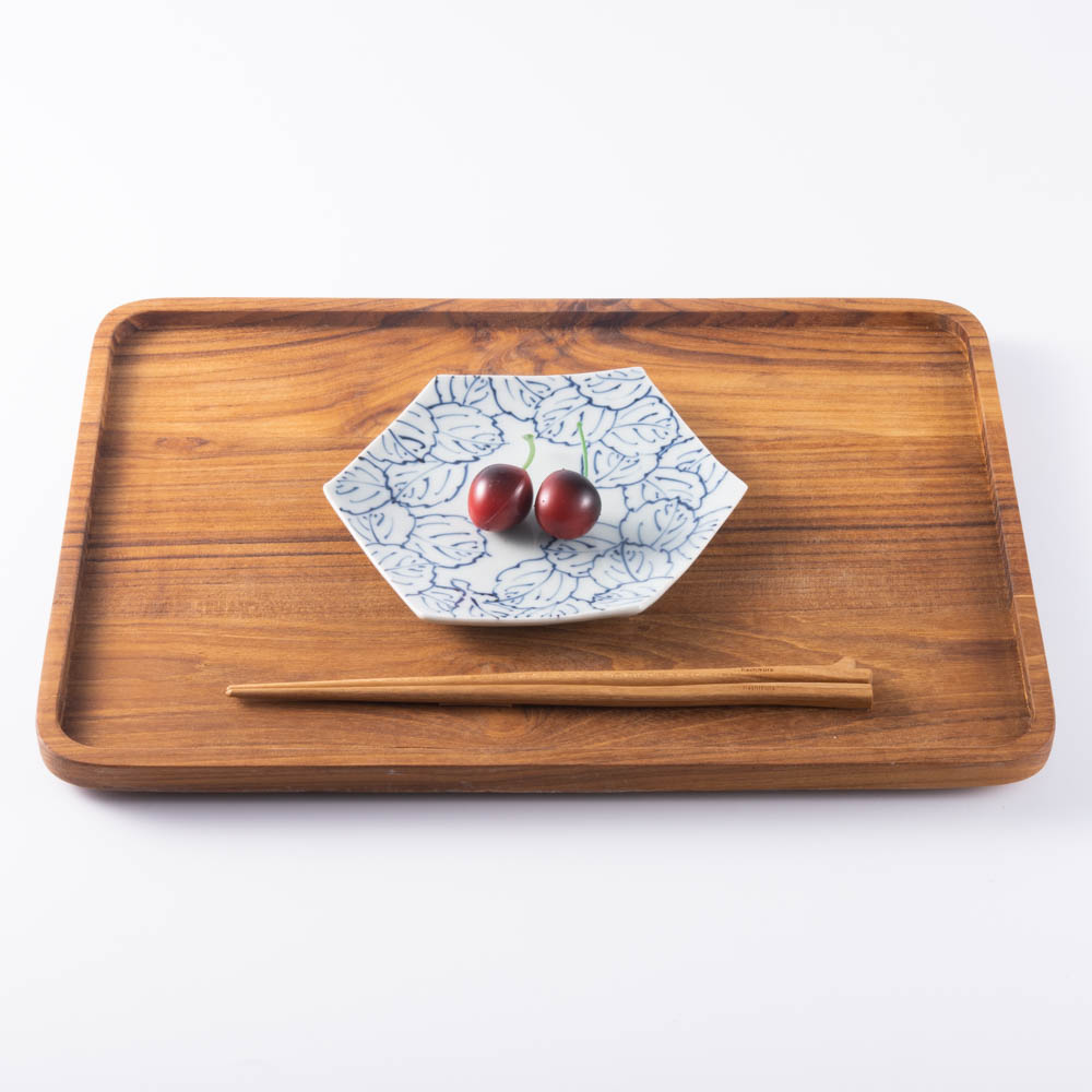 三川内焼 玉峰窯 木の葉六角取皿 ¥5,500 大人の焼き物