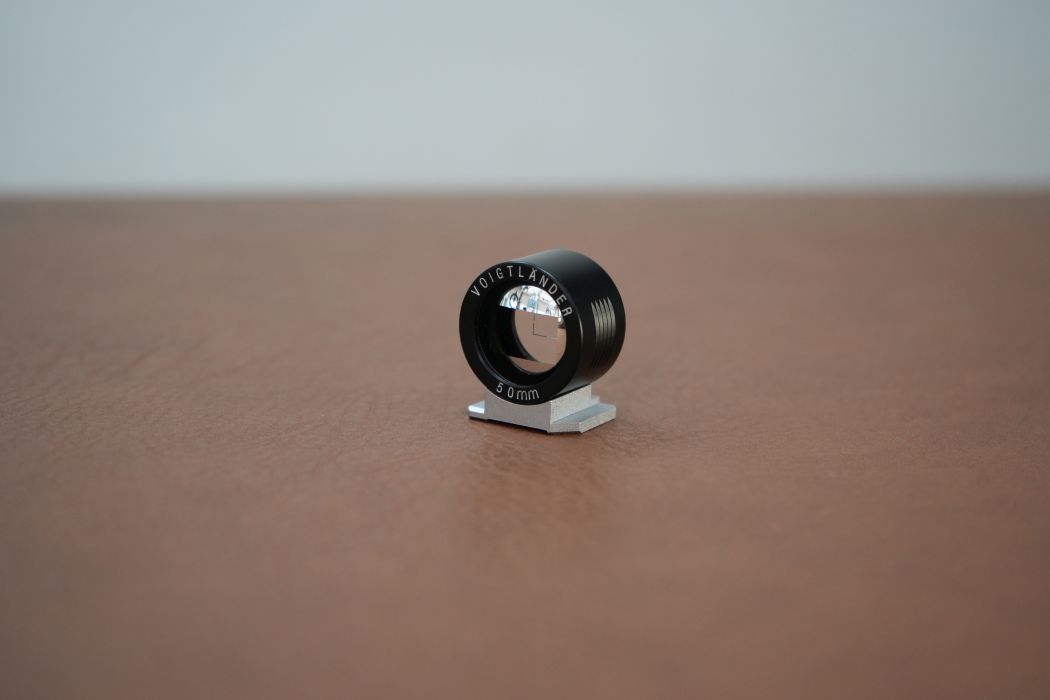 Voigtlander 50mm ビューファインダー Black – まるかめら