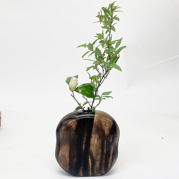 黒柿】天然花入 円 – おかや木芸