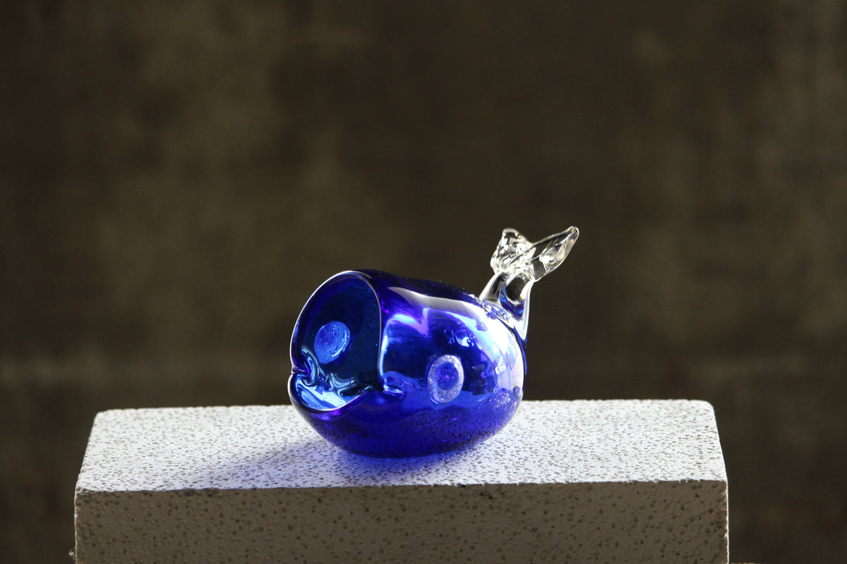 クジラの置物 琉球ガラスの海風 オンラインストア 人気商品 手作り