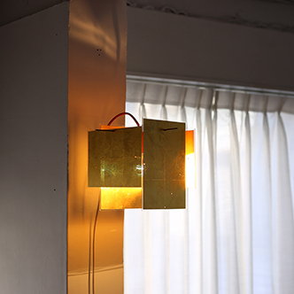 ingo maurer / 24 karat blau wall[on the shore]