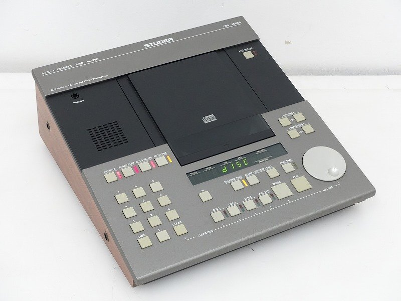 STUDER A730 業務用 CDプレーヤー サイドウッドパネル付 スチューダー