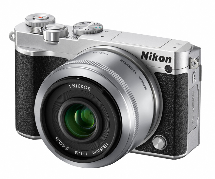 ニコン初の4K動画撮影対応、裏面照射CMOS搭載ミラーレス「Nikon 1 J5
