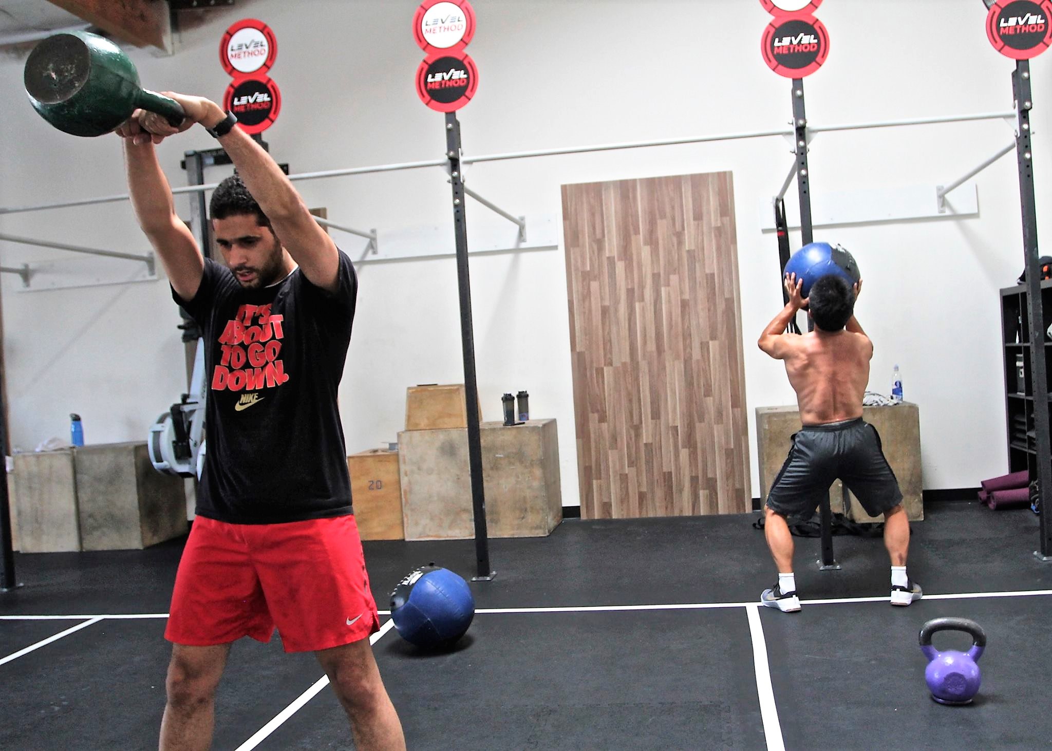 筋トレ上級者向けトレーニングメニュー｜全身を動かす「チッパー