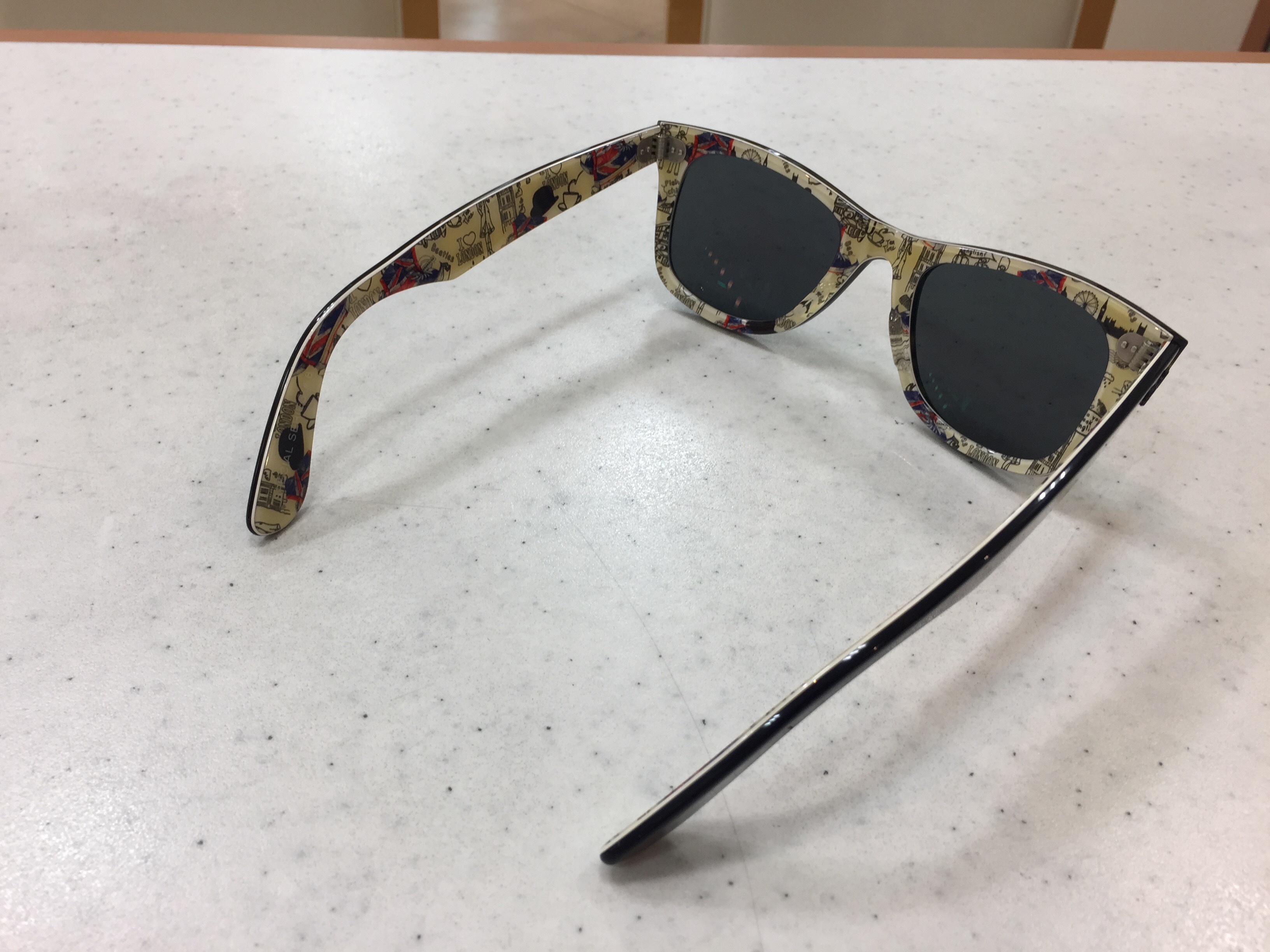 関西の兵庫県尼崎市にてRay-Ban【レイバン】×度付きTALEX【タレックス