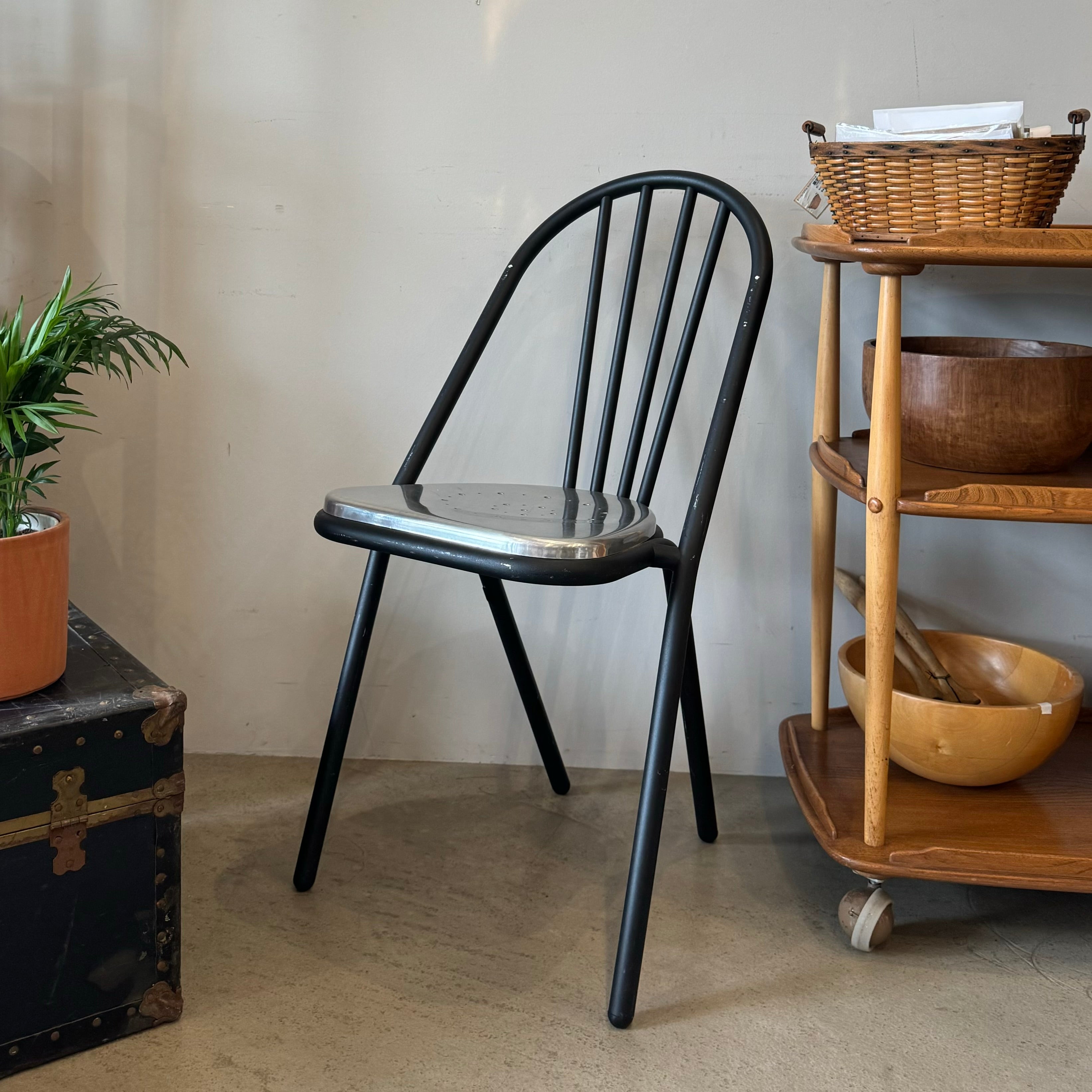 サーピルチェア – & vintage