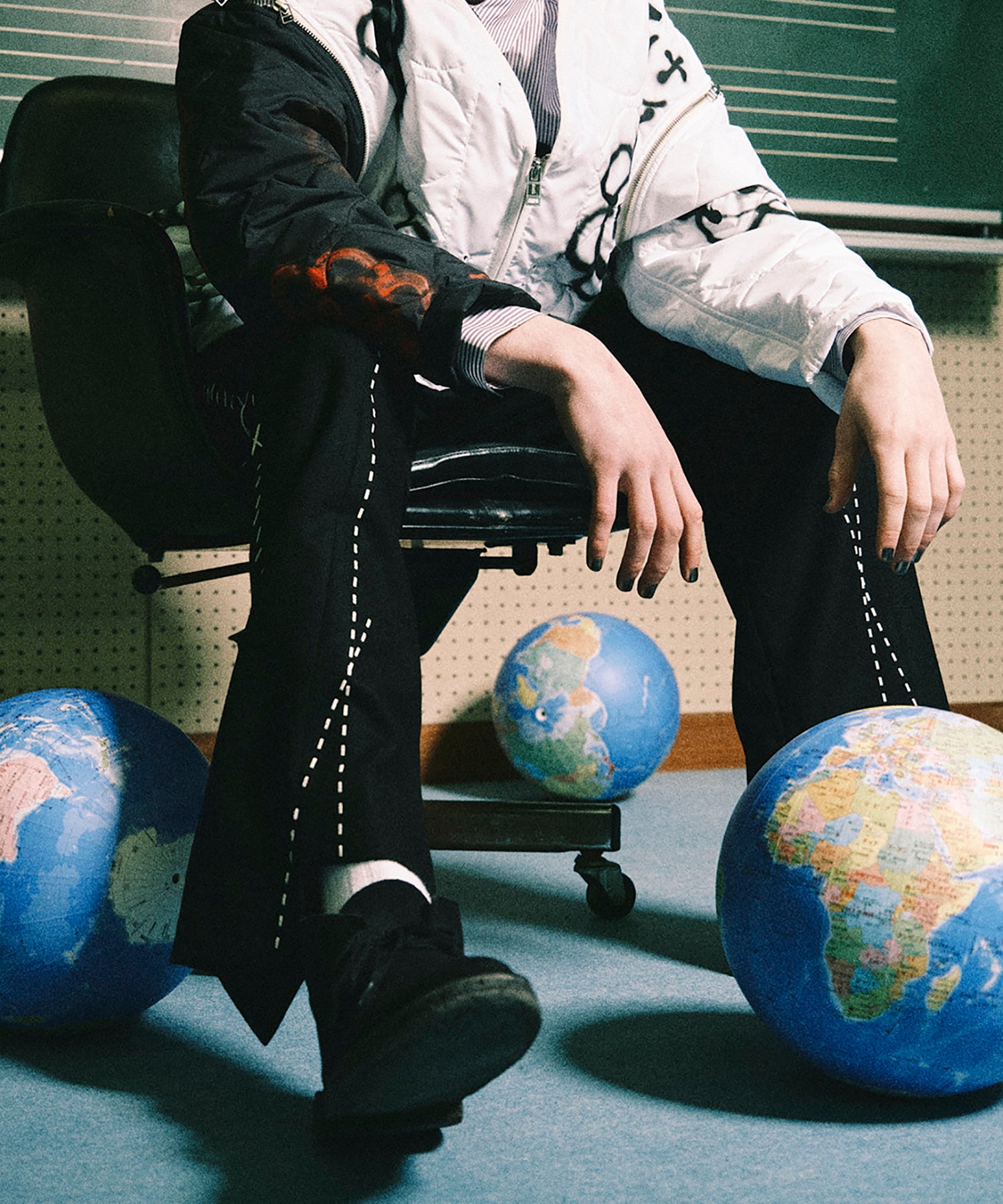 HAND STITCH PANTS – ANLIO（アンリオ）