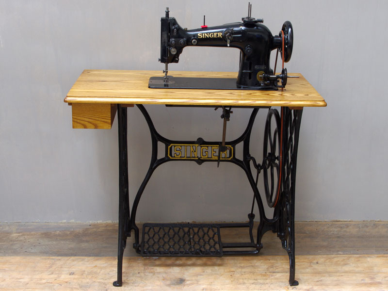 SINGER 207D3 シンガー製 ジグザグ 工業用足踏みミシン 足踏みミシン