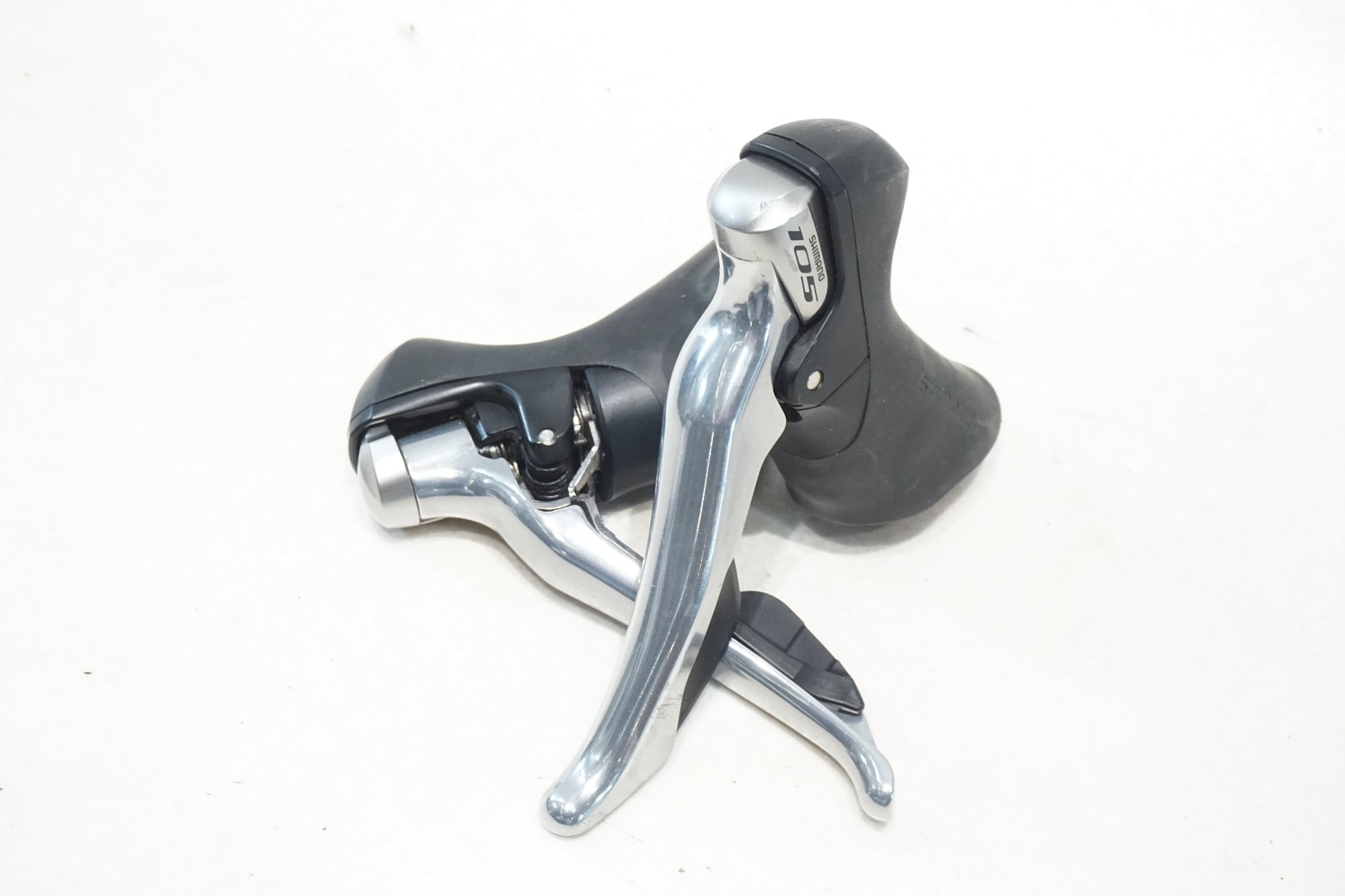 SHIMANO 「シマノ」 105 ST-5800 デュアルコントロールレバーセット