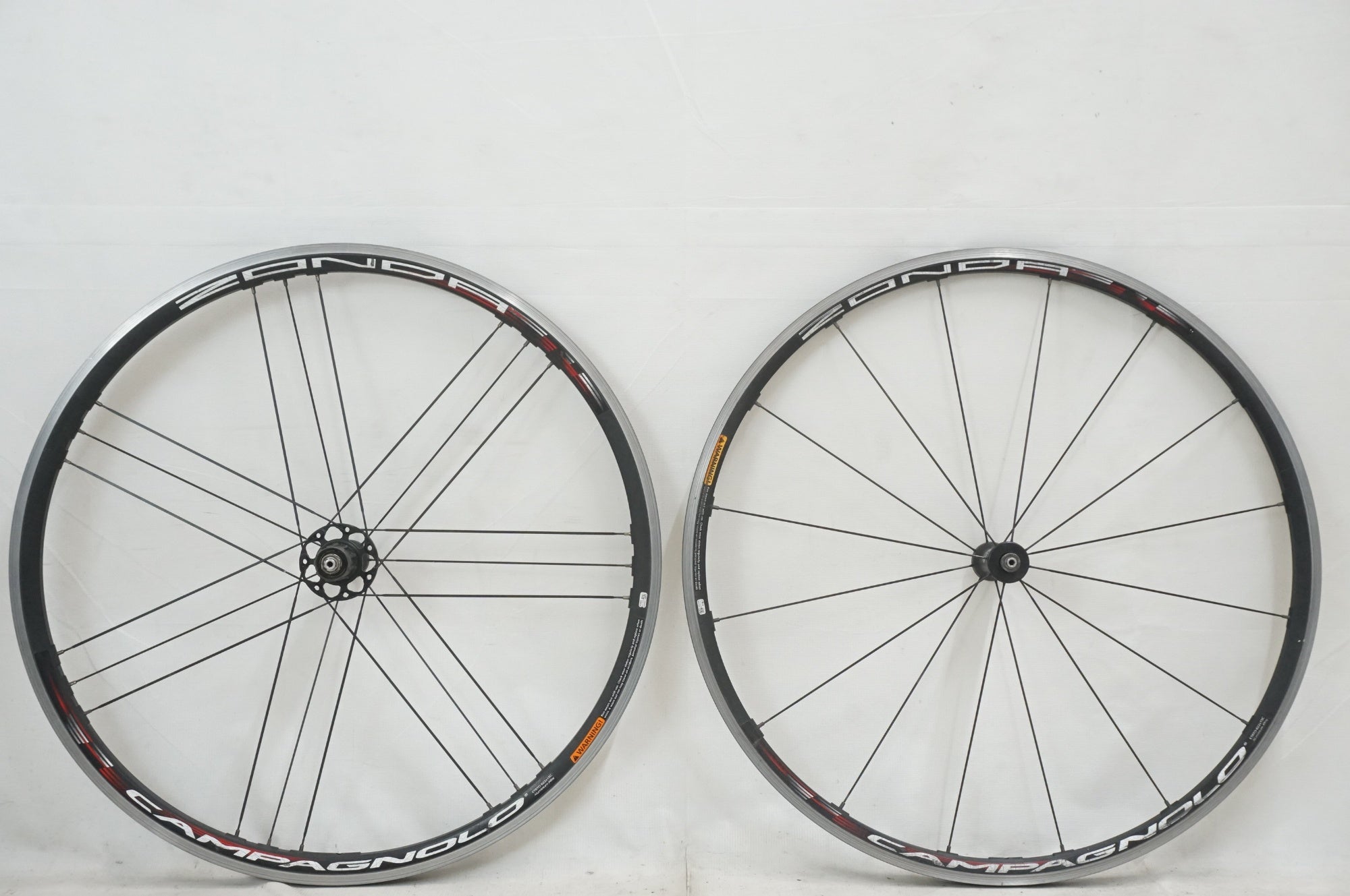 CAMPAGNOLO ZONDA 700C 後輪のみ CAMPAGNOLO ZONDA 700C 後輪のみ