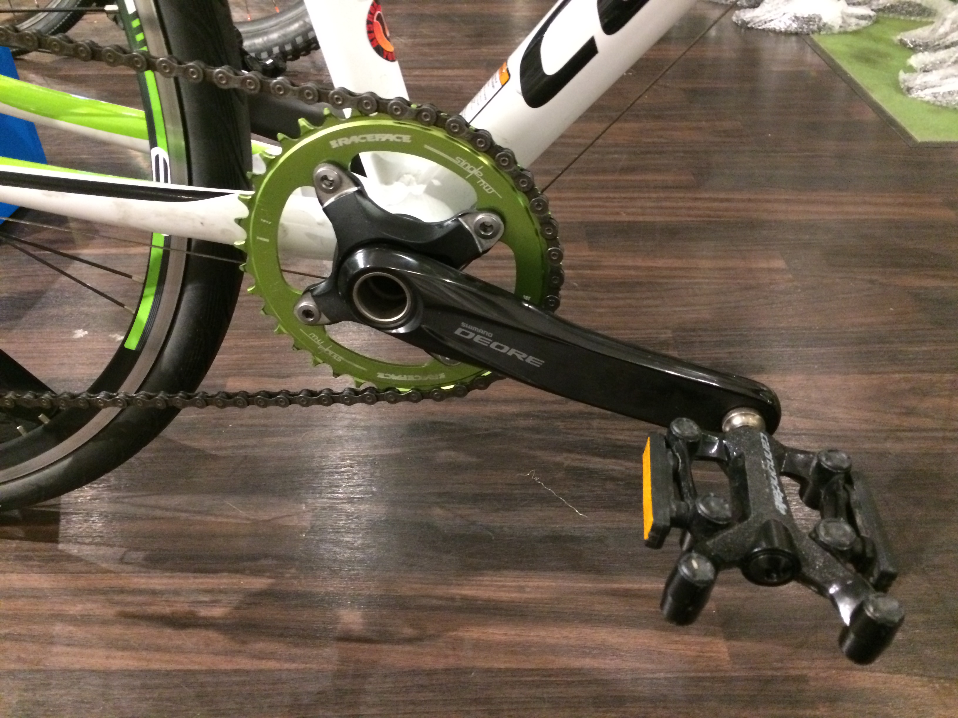 クロスバイクのフロントシングル化 CANNONDALE QUICK編 キャノンデール