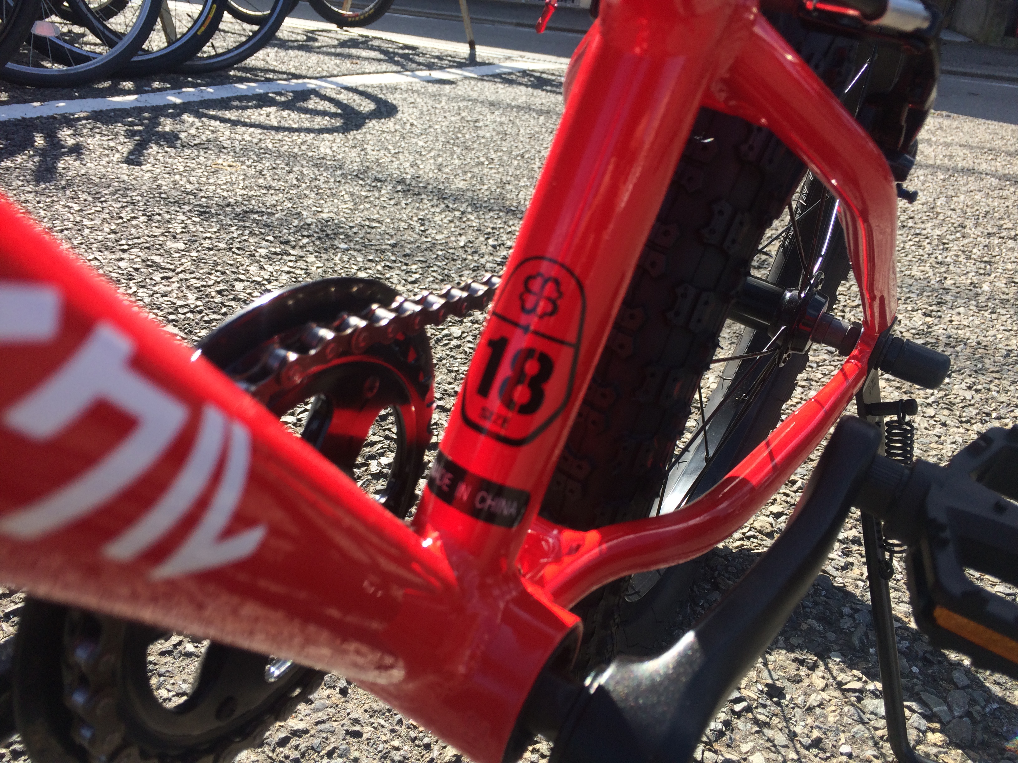 ヨツバサイクル注文承ります！ ヨツバゼロ ヒーローレッド | 横浜