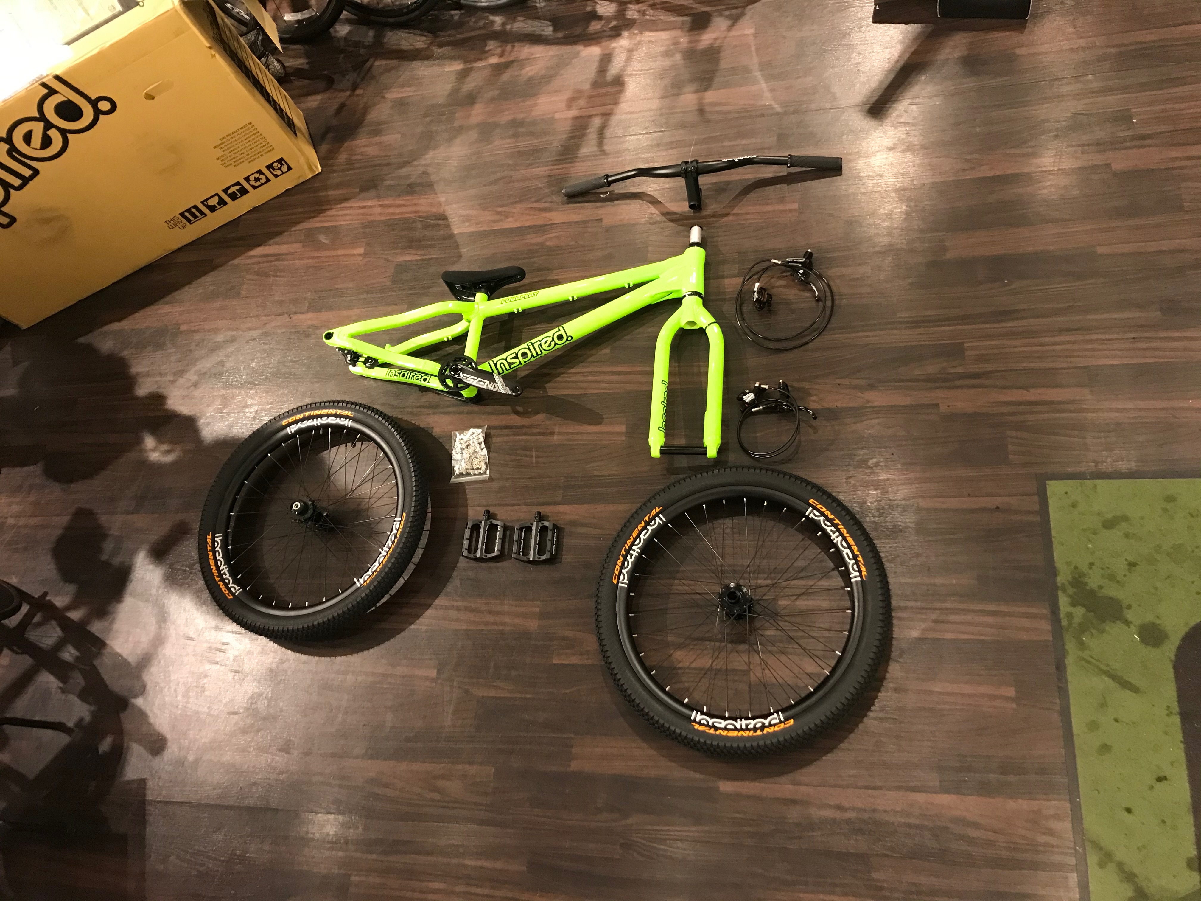 INSPIRED Bicycle FOURPLAY TEAM インスパイアード バイシクル フォー