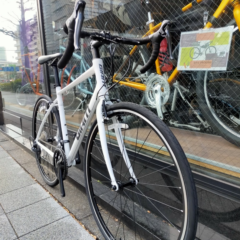 新宿都庁前店 値上がり前に ロードバイク欠乏時代に救世主現る