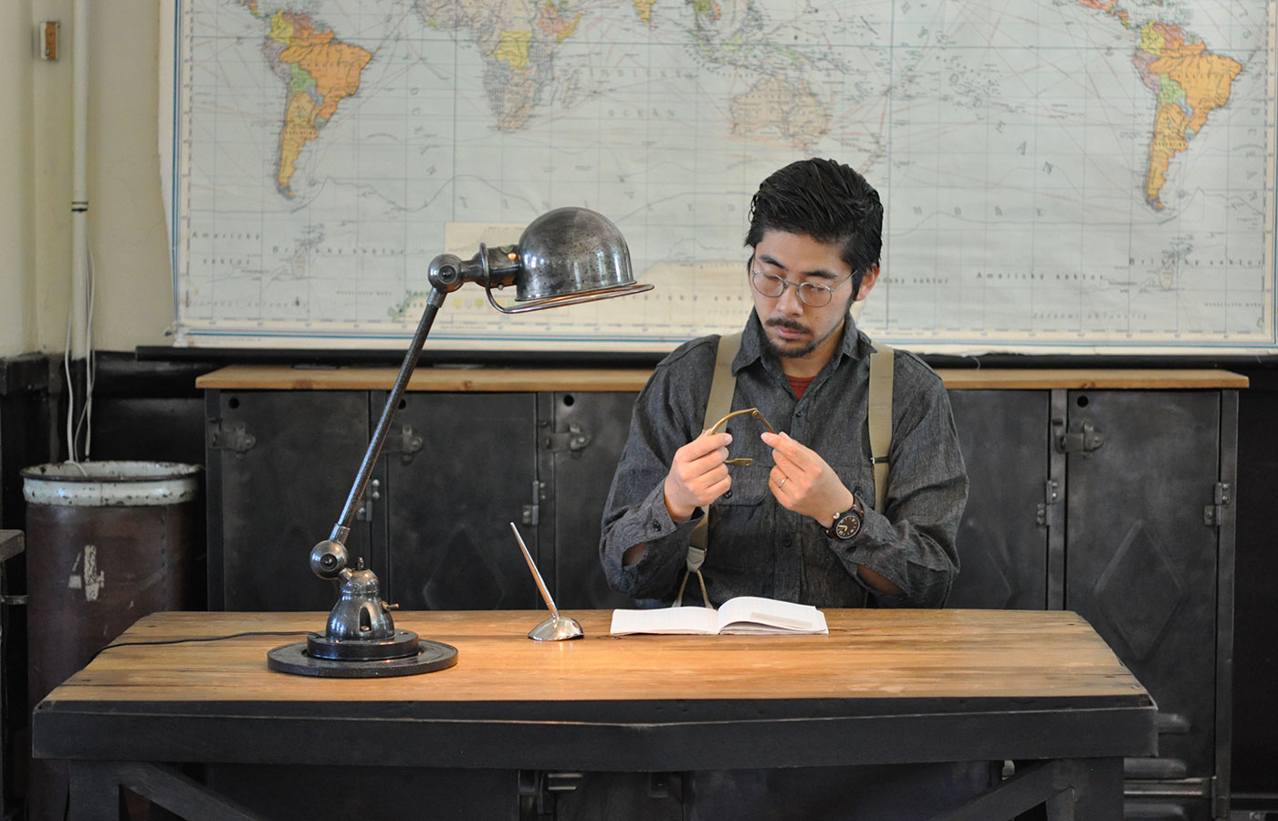 Art of Vintage “Jielde Lamp” | BLAUBERG an der KÜSTE