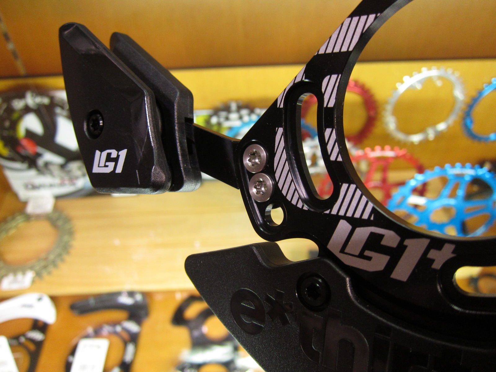 e.thirteen】 新型チェーンデバイス 入荷しました。【LG1+2