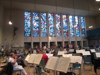 イエス・キリスト教会でのレコーディング風景 | ベルリン中央駅