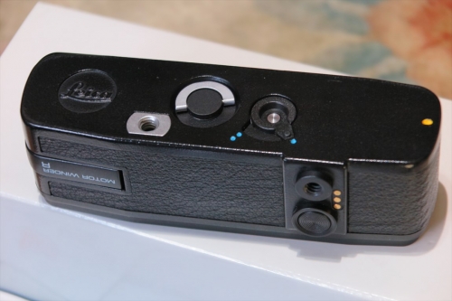 LEICA MOTOR WINDER R (14208) | ごちゃぶろぐ♪ 【気が向いた時に不