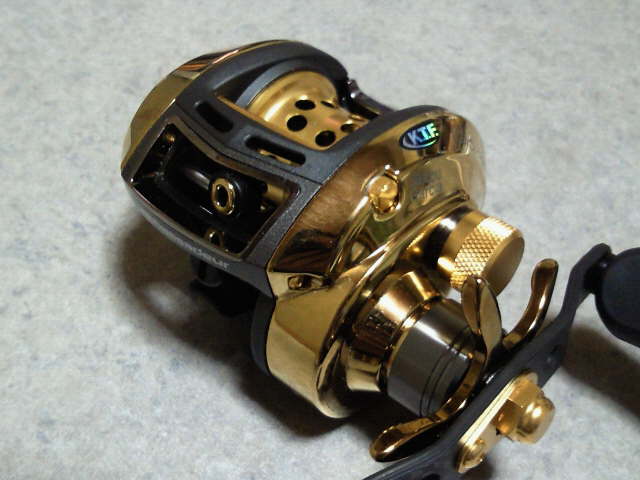 アブガルシアRevo エリート アカツキ K.T.F.ワークス仕様