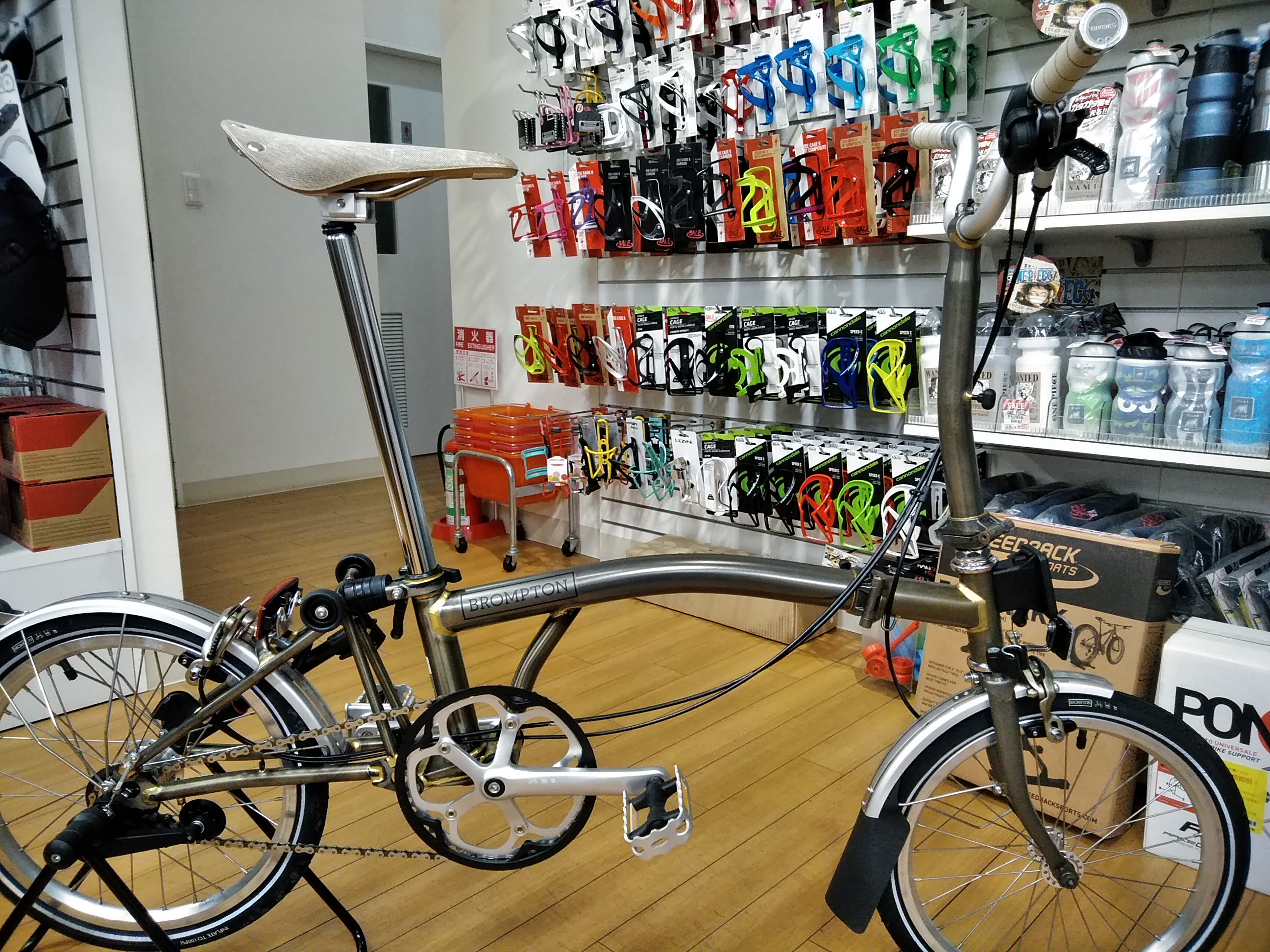 大特価！ブロンプトン M3L ロウカラー ＋ブルックス - サンワ スタッフ