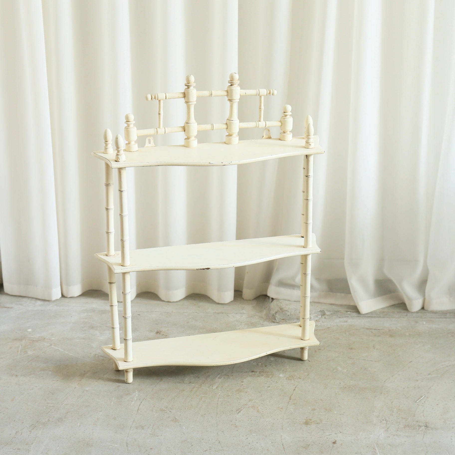 アンティークシェルフ 20225122410 – BROCANTE