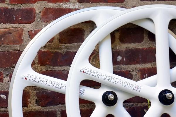 AEROSPOKE エアロスポーク近日入荷！ | ブローチャーズ - BROTURES