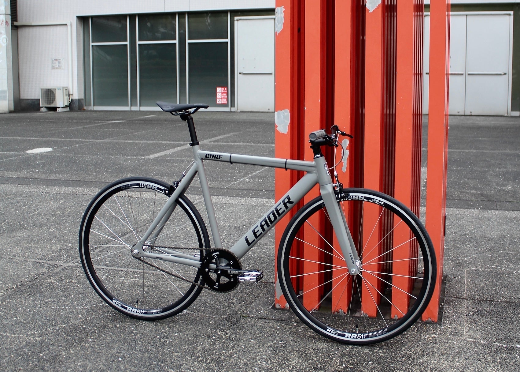 BIKE CHECK!! -オリジナル塗装を施した LEADER CURE - | ブロー