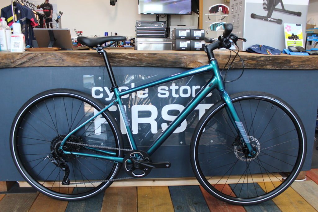 キャノンデール クイック4 カラー：ディープティール入荷しました