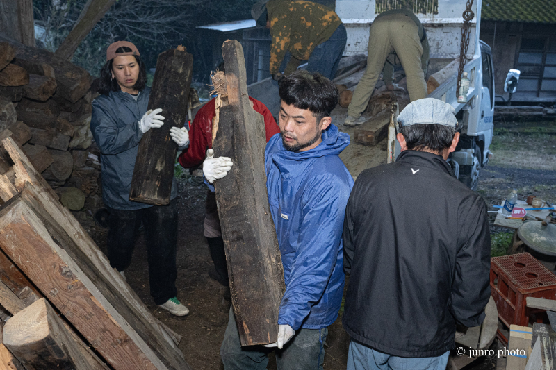 木工作家・アキヒロジンの個展『WE ARE FAMILY』を「ビームス ジャパン