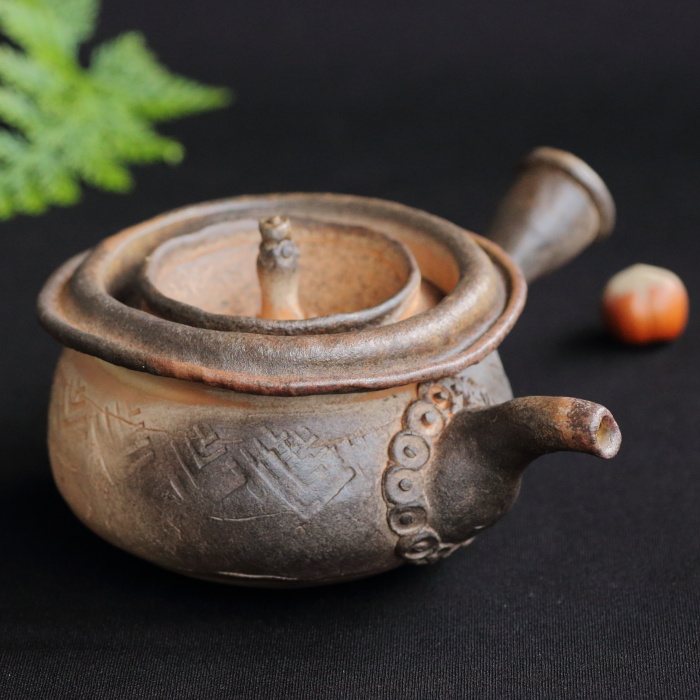 大西忠左 手びねり急須 穴窯焼成 信楽焼茶器 満容量250ml 共箱 信楽町