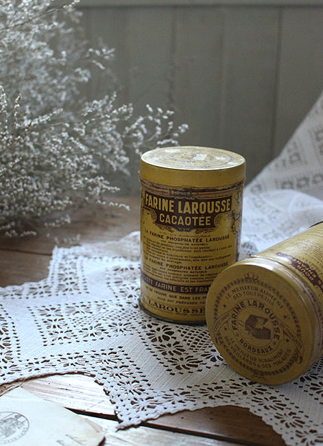 ラスト1個！ロゴが素敵な黄色のアンティークTin缶 フランス