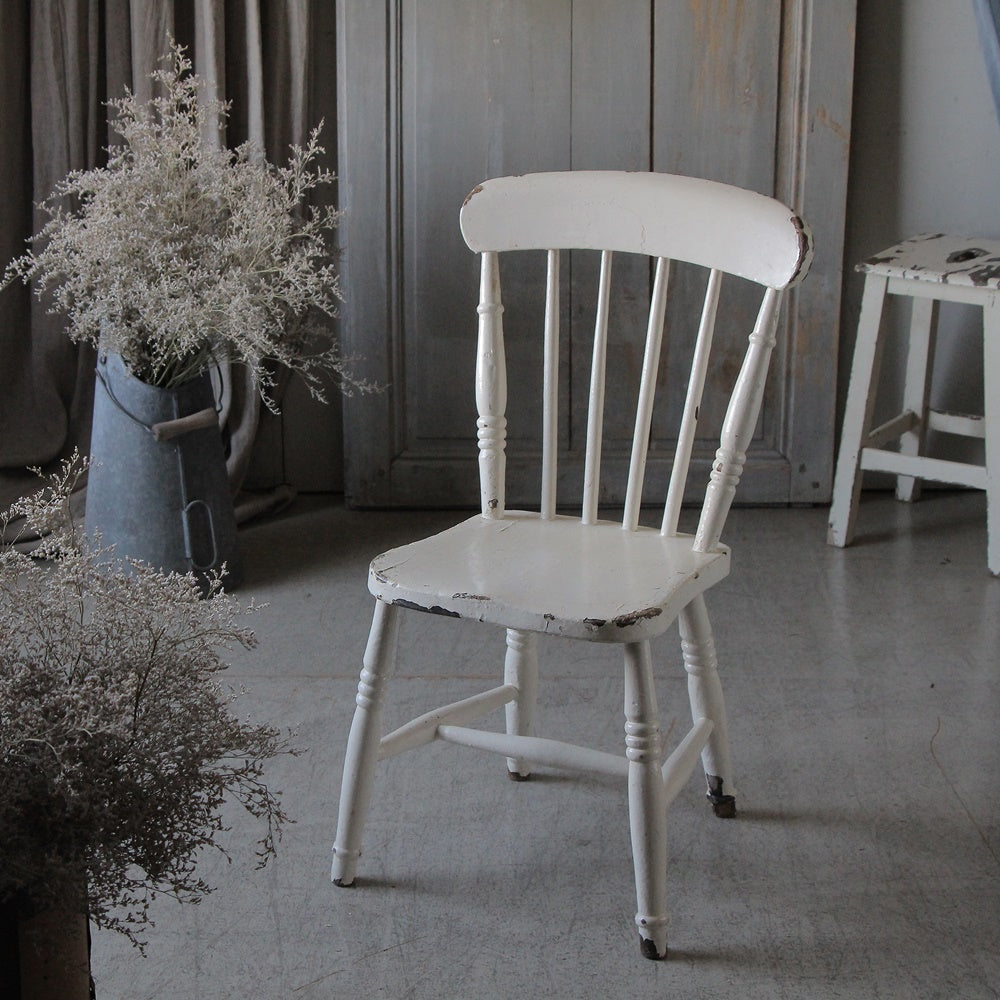 1880年代ヴィクトリアン白塗装のダイニングチェア（ef231116
