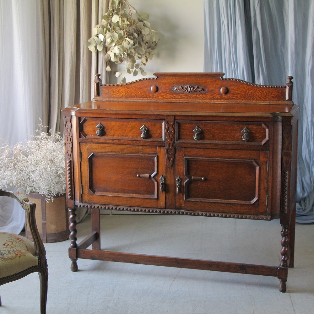 1920年代オーク材サイドボード（横幅122cm） イギリスアンティーク