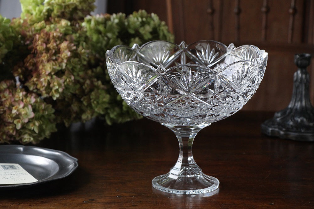 お花が咲いたような印象のフルーツコンポート（高さ19cm） イギリス