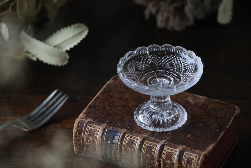 レアなディネット用小さなコンポティエ（高さ4.5cm） フランス