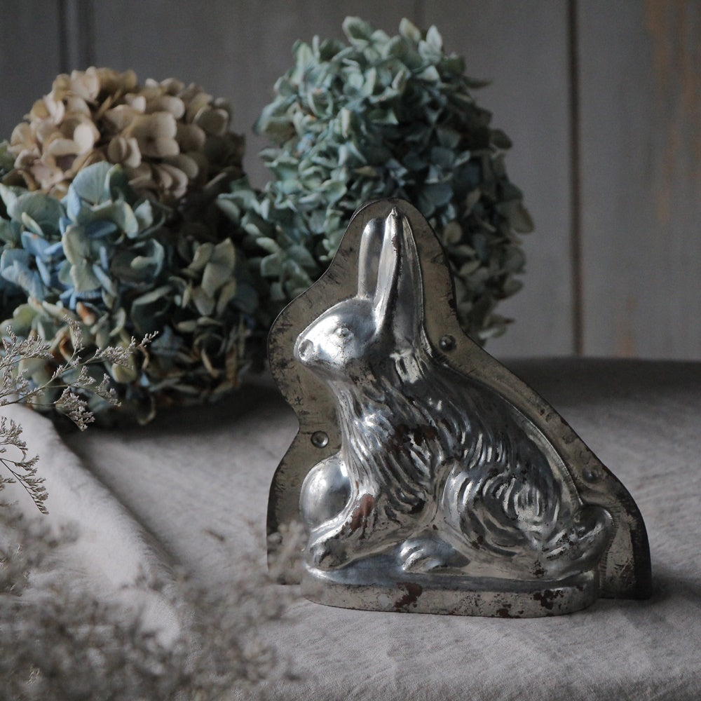 うさぎのチョコレートモールド（高さ20.5cm） フランスアンティーク