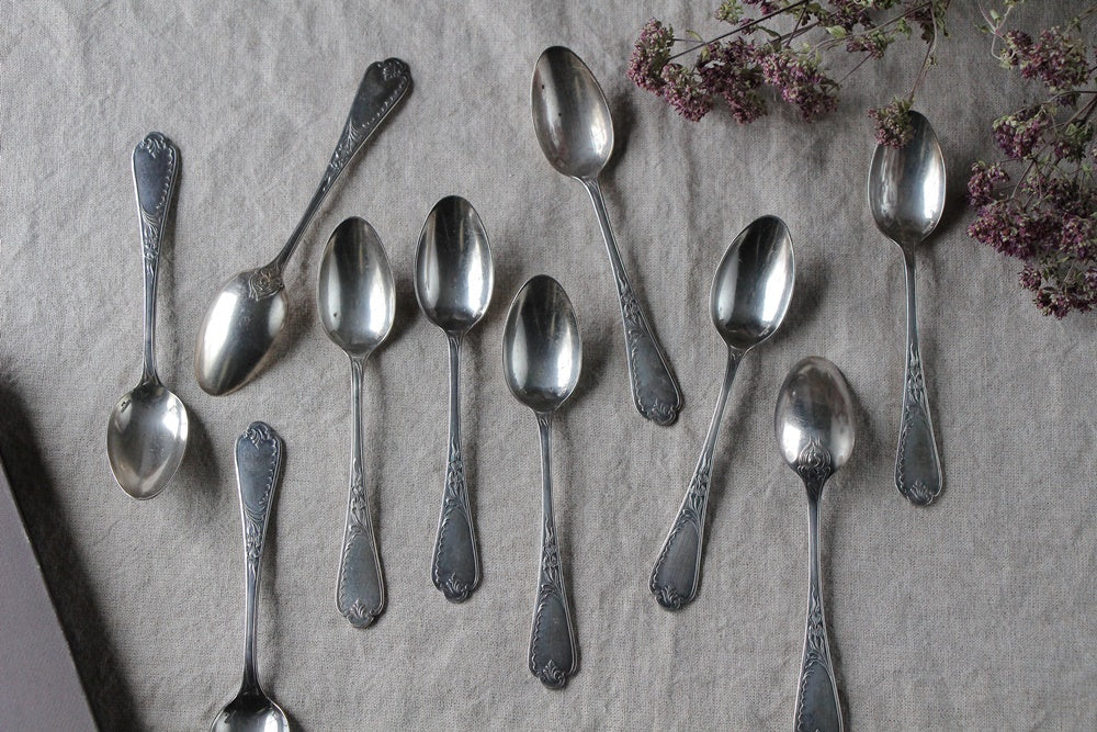 4本あり！エルキューイ社デザートスプーン フランスアンティーク