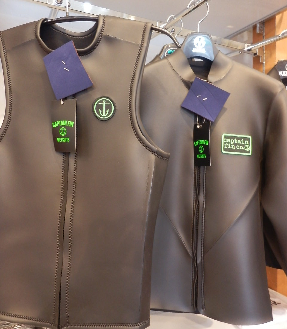 CaptainFin タッパー・ベスト │ CLOVER SURF&SPORTS