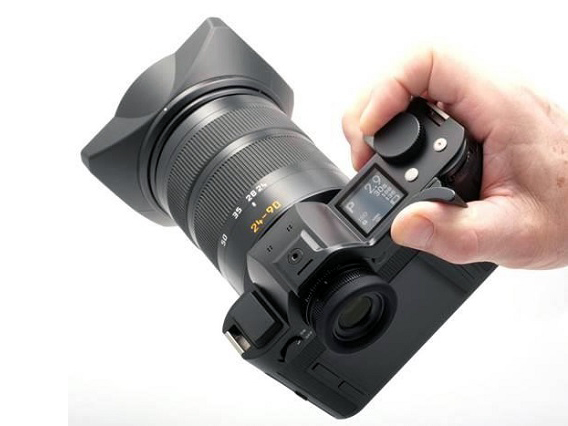 match Technical ServicesのライカSL用サムレスト - デジカメ Watch Watch