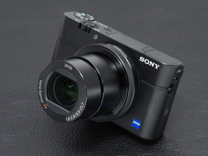 新製品レビュー：ソニーサイバーショットRX100 IV（外観・機能編
