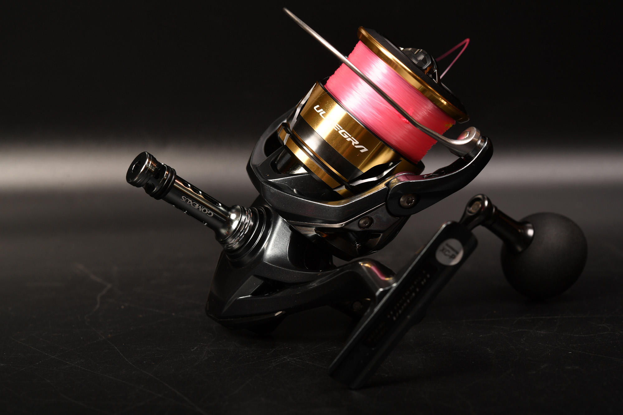 シマノ 25アルテグラ C5000XGにゴメクサス リールスタンド装備しました