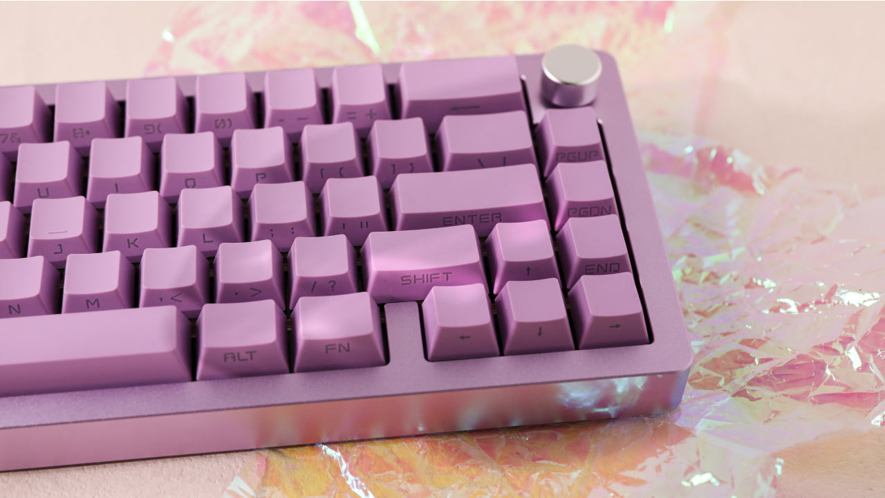 A triple-mode Aluminum-cased keyboard that is also compatible with